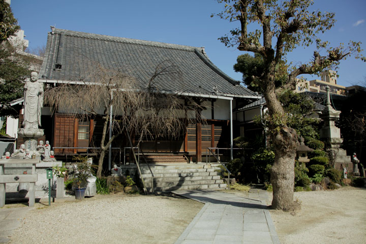 西蓮寺本堂