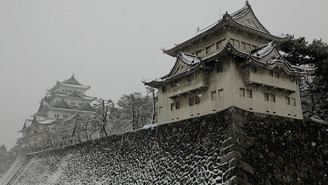 現在の風景 雪の名古屋城