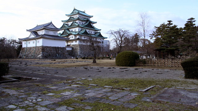 名古屋城と本丸御殿(現在再建中)