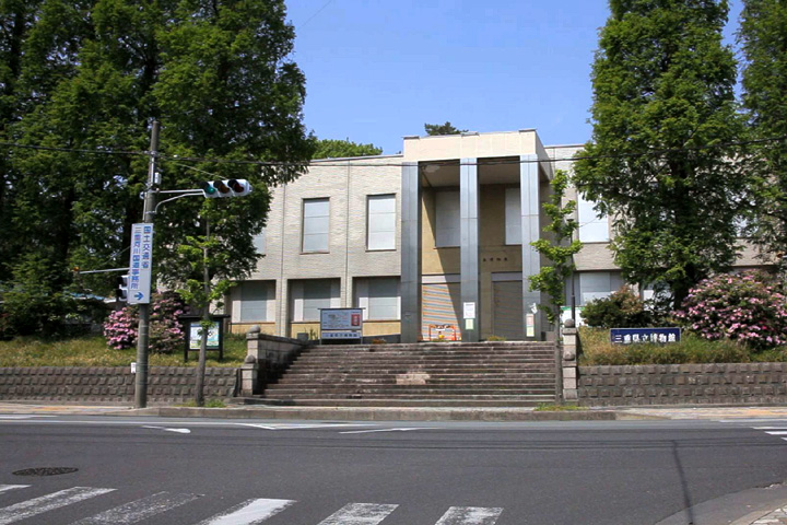 　三重県立博物館