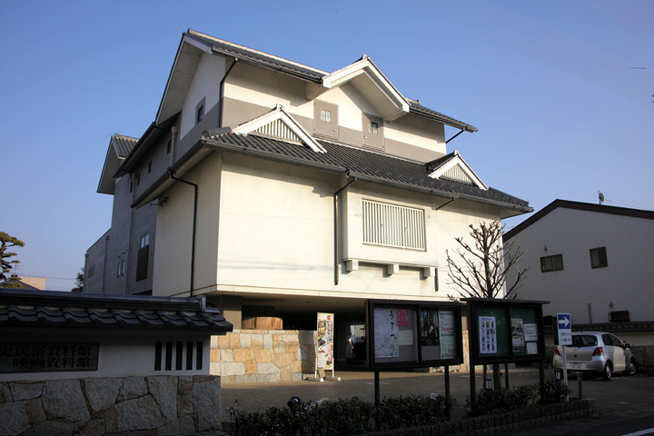 　羽島市歴史民俗資料館