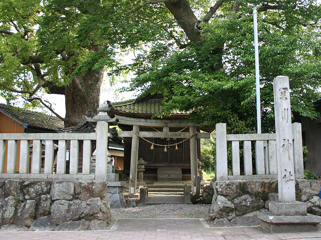 関川神社  