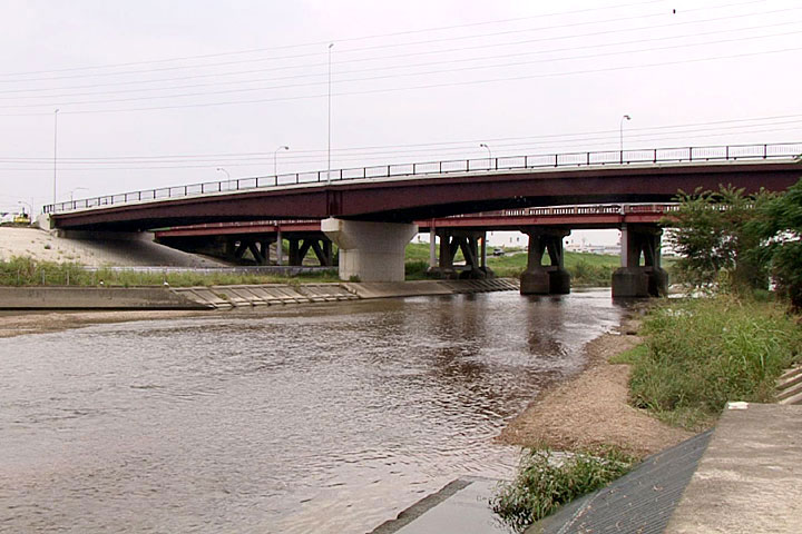 矢田川三階橋