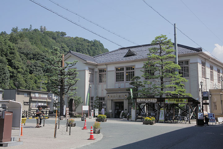 The former Gujo Hachiman government office building