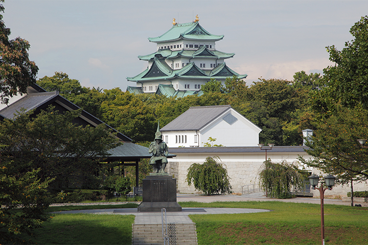 矢穴石は名古屋能楽堂南の加藤清正像のそばに移設される予定