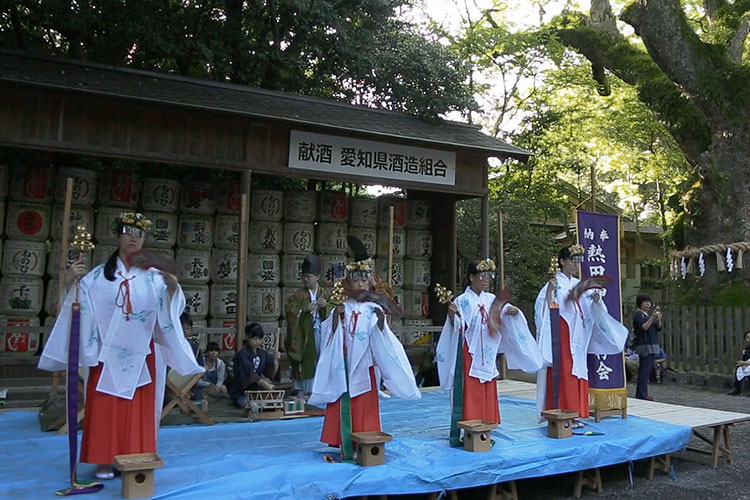 Atsuta Kagura sacred music and dance