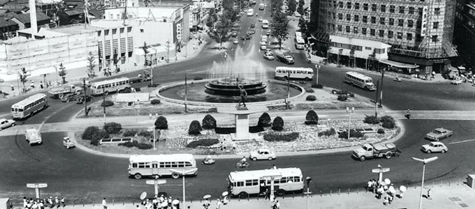 アーカイブス ： 名古屋駅前(昭和30年代初頭)