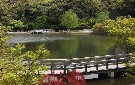 「瑞龍亭」からの龍仙湖と西湖堤の眺望