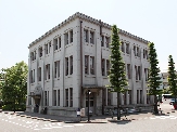 トヨタグループ館. 1925年に建設された旧豊田紡織（株）本社事務所を建設当時の状態に修復