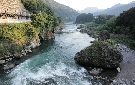 長良川. 八幡町相生付近